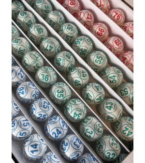 90 balles num. 10 fois Ø 38 mm
