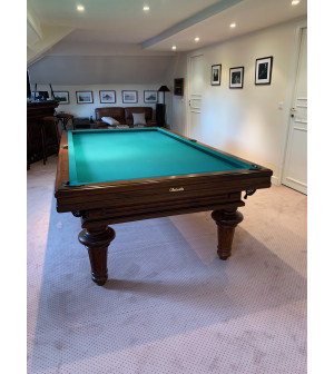 Billard Américain CHEVILLOTTE type 260 Noyer massif